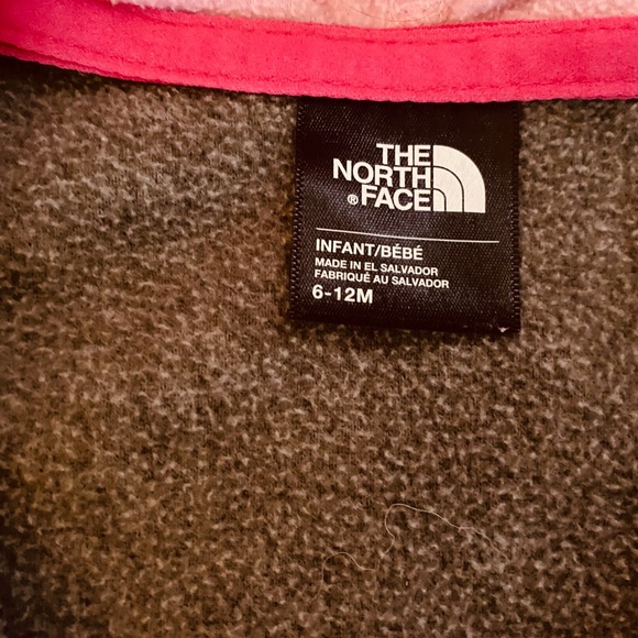 The North Face Fleece Pullover - Picture 3 of 3